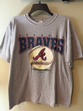 VINTAGE: Atlanta Braves Long Sleeve Graphic Tee - Grey